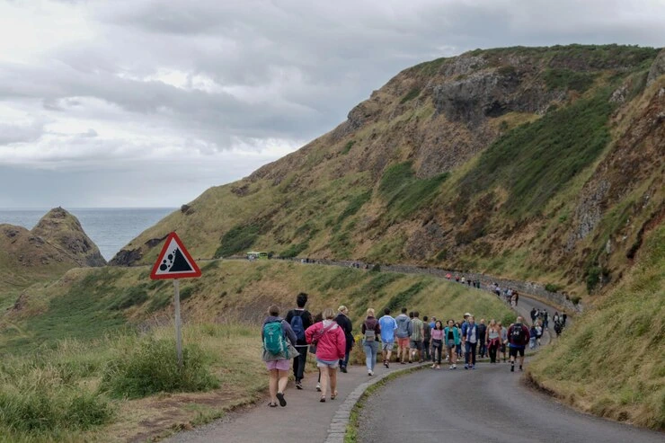 Trail Running Tour in Yorkshire Dales – Fell Running Through Limestone Valleys and Rugged Moors
